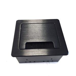Konnektor felbillenő 1x230V+2USB fekete